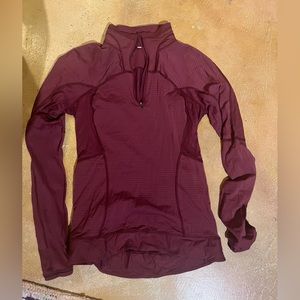 Lululemon top